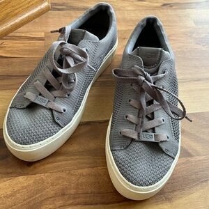 UGG Men's Charcoal Knit Sneakers